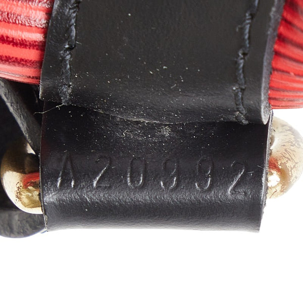 ルイ ヴィトン エピ プチノエ ショルダーバッグ M44172 カスティリアンレッド ノワール レザー レディース LOUIS VUITTON 【中古】