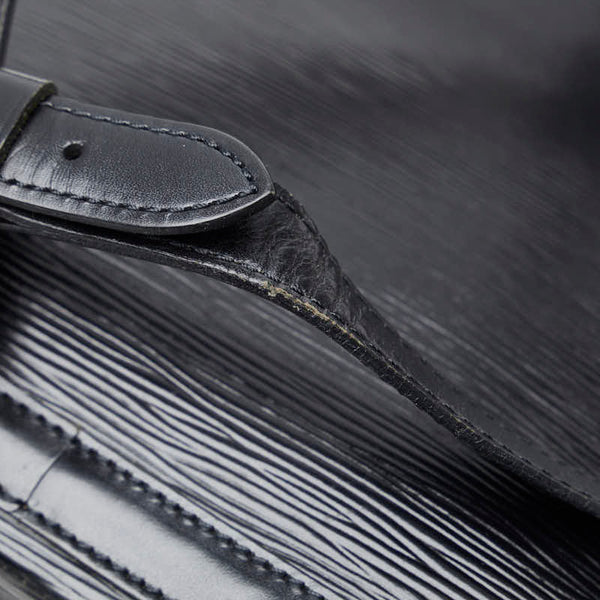 ルイ ヴィトン エピ コブラン リュック バックパック M52292 ノワール ブラック レザー レディース LOUIS VUITTON 【中古】