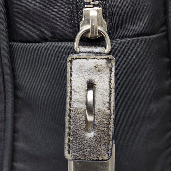 プラダ 三角ロゴプレート ハンドバッグ ブラック ナイロン レディース PRADA 【中古】