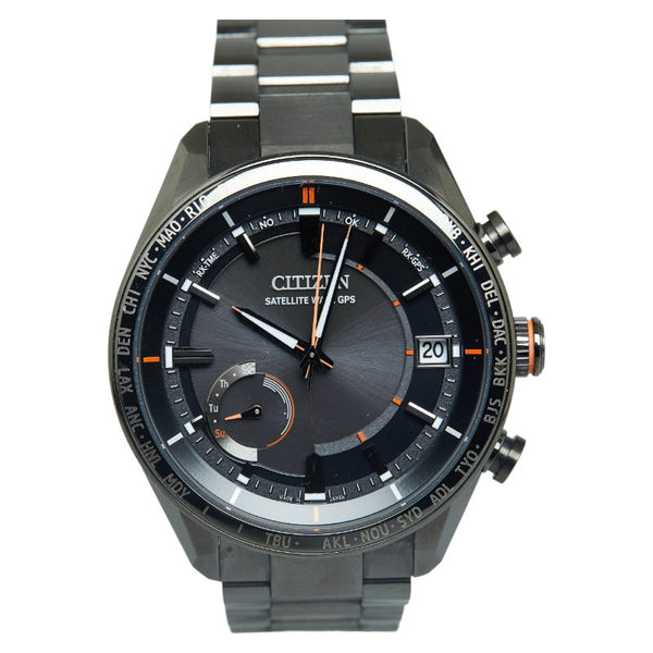 シチズン アテッサ ダイレクトフライト 腕時計 CC3085-51E ソーラー電波時計 ブラック文字盤 スーパーチタニウム メンズ CITIZEN 【中古】
