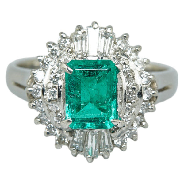 Pt900 プラチナ エメラルド0.84ct ダイヤ0.49ct リング 指輪 レディース 9号 【中古】