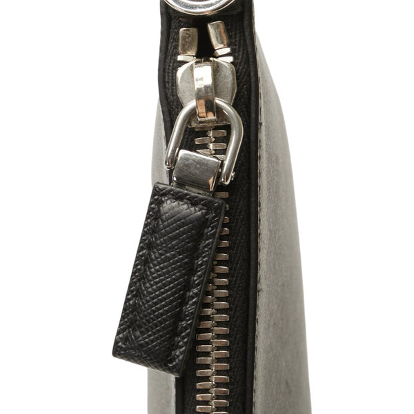 プラダ サフィアーノ クラッチバッグ 2NG005 ブラック レザー レディース PRADA 【中古】