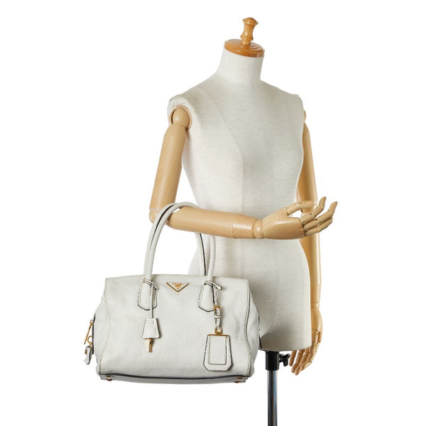 プラダ 三角ロゴプレート トートバッグ ホワイト レザー レディース PRADA 【中古】