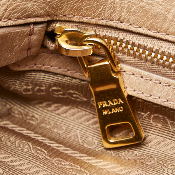 プラダ ロゴ ゴールド金具 トートバッグ ショルダーバッグ 2WAY ベージュ レザー レディース PRADA 【中古】