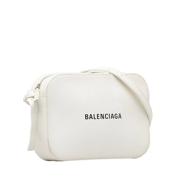 バレンシアガ エブリディ 斜め掛け ショルダーバッグ カメラバッグ 552370 ホワイト レザー レディース BALENCIAGA 【中古】