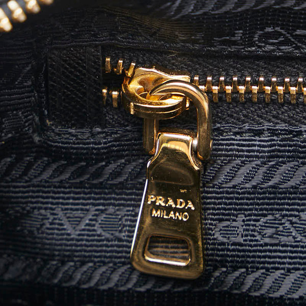 プラダ 三角ロゴプレート ポーチ アクセサリーポーチ ブラック ゴールド ナイロン レザー レディース PRADA 【中古】