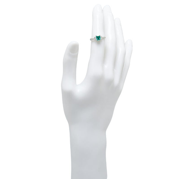 Pt900 プラチナ エメラルド0.82ct ダイヤ0.33ct リング 指輪 レディース 12号 【中古】