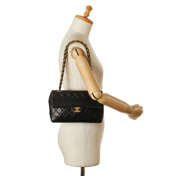 シャネル マトラッセ23 ココマーク シングルフラップ チェーン ショルダーバッグ ブラック ラムスキン レディース CHANEL 【中古】