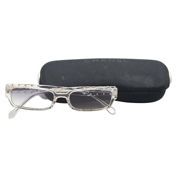 シャネル マトラッセ ココマーク サングラス クリア プラスチック レディース CHANEL 【中古】