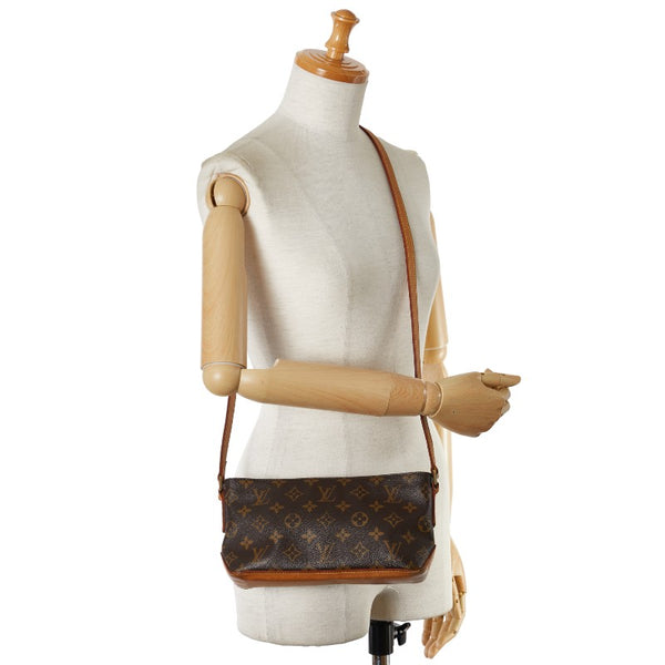ルイ ヴィトン モノグラム トロター 斜め掛け ショルダーバッグ  M51240 ブラウン PVC レザー レディース LOUIS VUITTON 【中古】