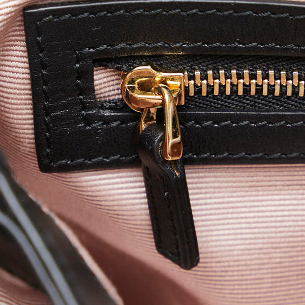 グッチ GGマーモント  アリー 斜め掛け ショルダーバッグ 550126 ブラック スウェード レザー レディース GUCCI 【中古】