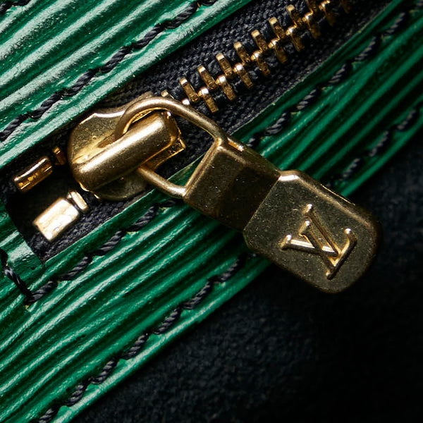 ルイ ヴィトン エピ ノエ 肩掛け ショルダーバッグ M44004 ボルネオグリーン レザー レディース LOUIS VUITTON 【中古】