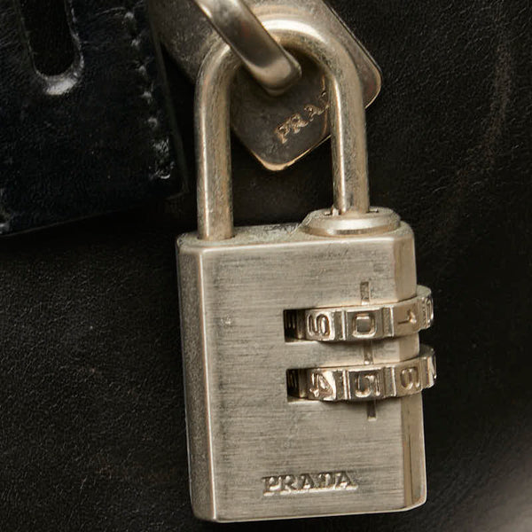 プラダ パンチング ハンドバッグ ミニボストンバッグ ブラック レザー レディース PRADA 【中古】
