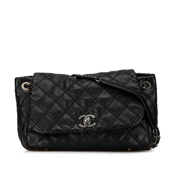 シャネル マトラッセ ココマーク シルバ金具 チェーン ショルダーバッグ ブラック ラムスキン レディース CHANEL 【中古】