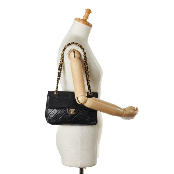 シャネル マトラッセ23 ココマーク シングルフラップ チェーン ショルダーバッグ ブラック ラムスキン レディース CHANEL 【中古】