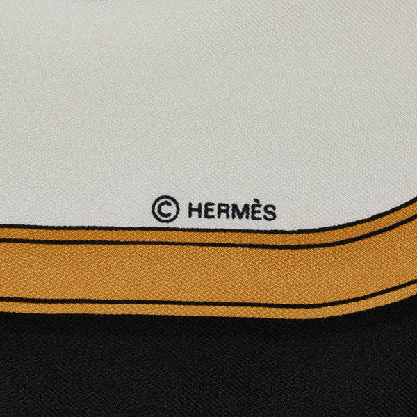 エルメス カレ90 GRAND APPARAT 盛装の馬 スカーフ ホワイト ブラック マルチカラー シルク レディース HERMES 【中古】