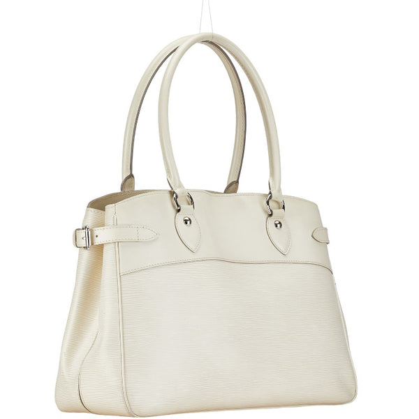 ルイ ヴィトン エピ パッシィGM ハンドバッグ M5925J イヴォワール ホワイト レザー レディース LOUIS VUITTON 【中古】