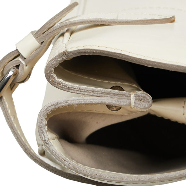 ルイ ヴィトン エピ パッシィGM ハンドバッグ M5925J イヴォワール ホワイト レザー レディース LOUIS VUITTON 【中古】
