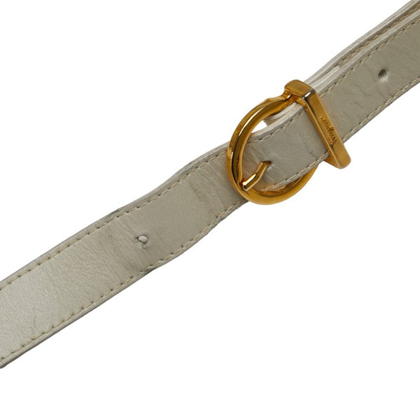 サルヴァトーレフェラガモ ガンチーニ 斜め掛け ショルダーバッグ アイボリー ホワイト レザー レディース Salvatore Ferragamo 【中古】