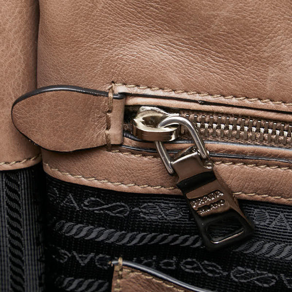 プラダ 三角ロゴプレート ハンドバッグ ショルダーバッグ 2WAY ブラウン レザー レディース PRADA 【中古】