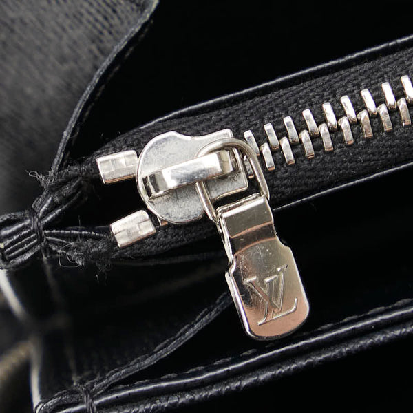 ルイ ヴィトン エピ ジッピーウォレット ラウンドファスナー 長財布 M61857 ブラック ノワール レザー レディース LOUIS VUITTON 【中古】