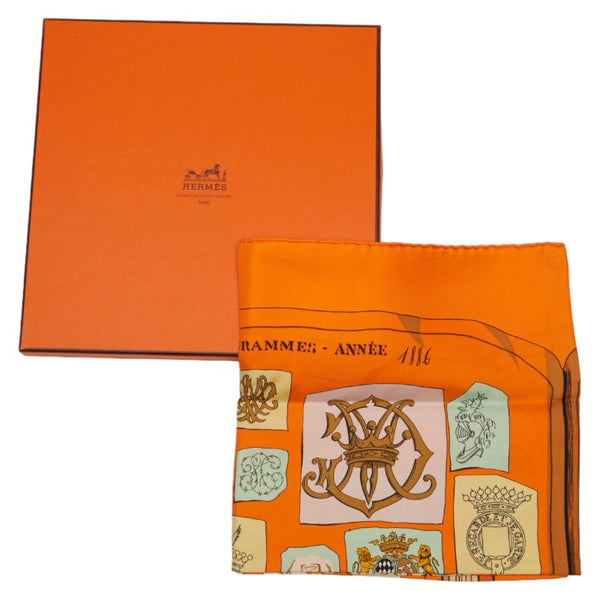エルメス カレ90 CHIFFRES ET MONOGRAMMES-ANNEE 1886 図面や記号 スカーフ オレンジ マルチカラー シルク レディース HERMES 【中古】