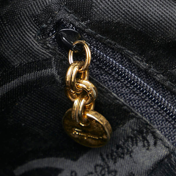 サルヴァトーレフェラガモ ヴァラリボン 斜め掛け ショルダーバッグ ネイビー レザー レディース Salvatore Ferragamo 【中古】