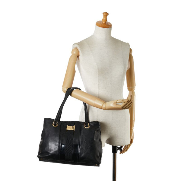 サルヴァトーレフェラガモ ハンドバッグ トートバッグ ブラック レザー エナメル レディース Salvatore Ferragamo 【中古】