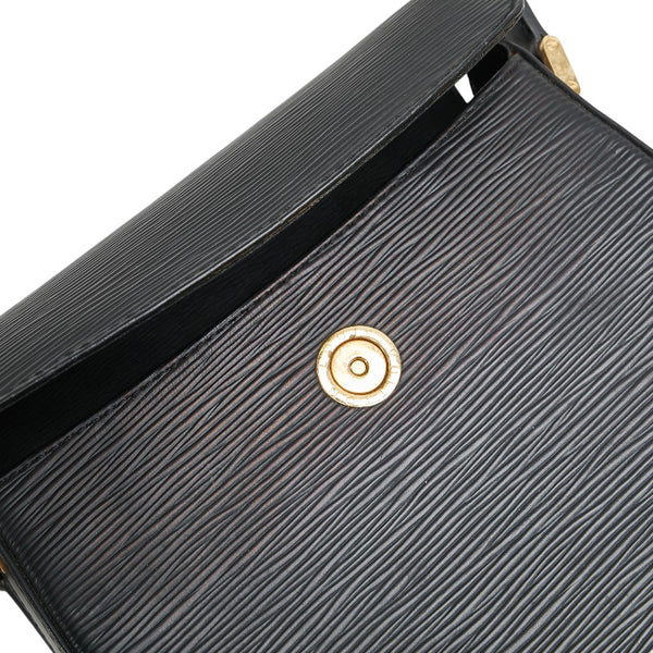 ルイ ヴィトン エピ ビュシ ショルダーバッグ M52202 ノワール ブラック レザー レディース LOUIS VUITTON 【中古】