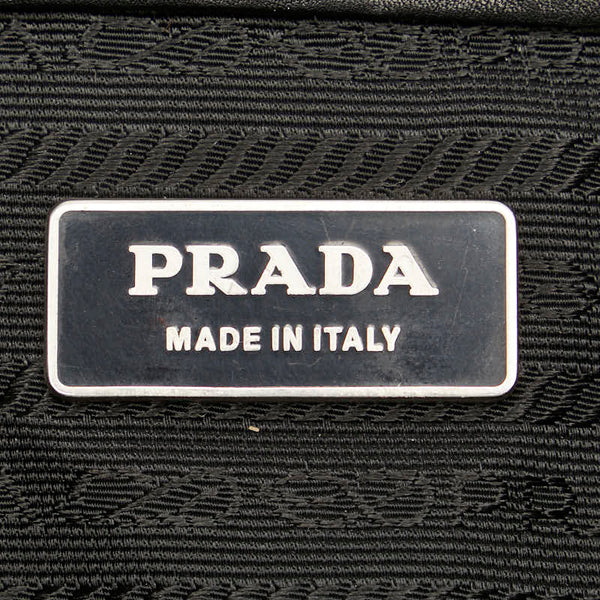 プラダ 三角ロゴプレート ハンドバッグ ブラック レザー レディース PRADA 【中古】