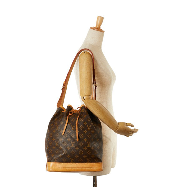 ルイ ヴィトン モノグラム ノエ 肩掛け ショルダーバッグ M42224 ブラウン PVC レザー レディース LOUIS VUITTON 【中古】
