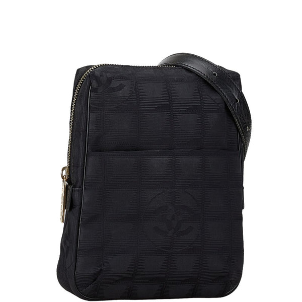 シャネル ニュートラベルライン ショルダーバッグ ブラック ナイロン レザー レディース CHANEL 【中古】