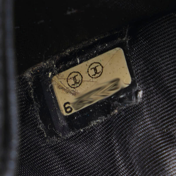 シャネル ココマーク カードケース 名刺入れ ブラック キャビアスキン レディース CHANEL 【中古】