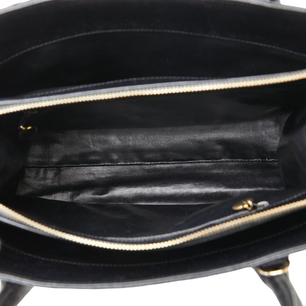 シャネル Vステッチ ハンドバッグ ブラック キャビアスキン レディース CHANEL 【中古】