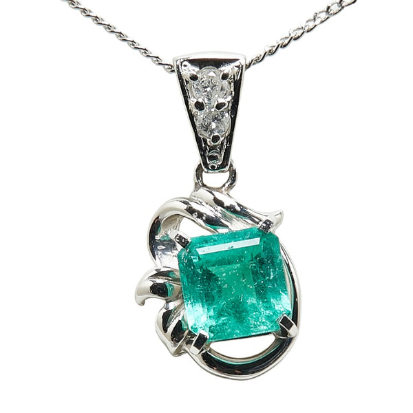 Pt900 プラチナ Pt850 プラチナ エメラルド0.70ct ダイヤ0.06ct ペンダント ネックレス レディース 【中古】