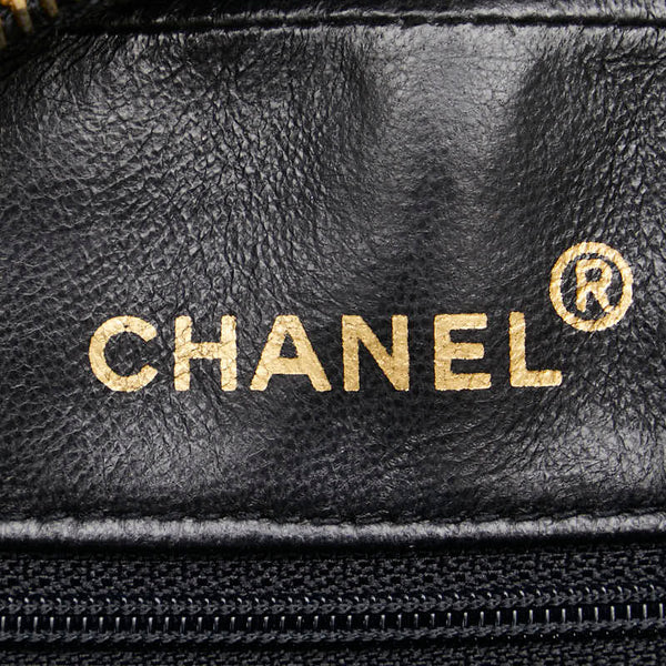 シャネル マトラッセ ココマーク フリンジ チェーン ショルダーバッグ ブラック ラムスキン レディース CHANEL 【中古】