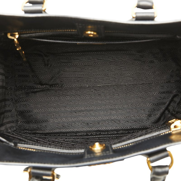 プラダ 三角ロゴプレート ハンドバッグ BN2608 ブラック ホワイト サフィアーノ レディース PRADA 【中古】