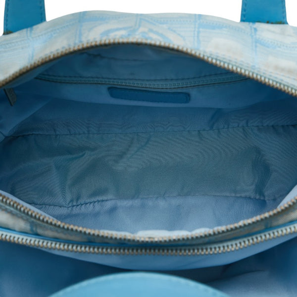 シャネル ニュートラベルライン ショルダーバッグ ハンドバッグ 2WAY ライトブルー ナイロン レザー レディース CHANEL 【中古】