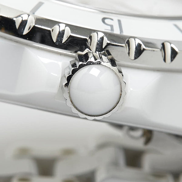 シャネル J12 12Pダイヤ 33mm ブレスレットベルト 腕時計 H1628 クオーツ ホワイト文字盤 ホワイトセラミック レディース CHANEL 【中古】