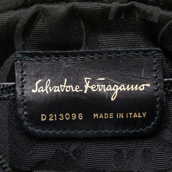 サルヴァトーレフェラガモ ヴァラ リザード 型押し ショルダーバッグ D213096 ブラック レザー レディース Salvatore Ferragamo 【中古】