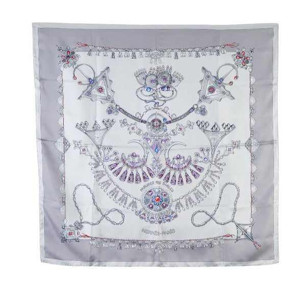 エルメス カレ90 PARURES DES SABLES 砂漠のアクセサリー スカーフ グレー シルク レディース HERMES 【中古】