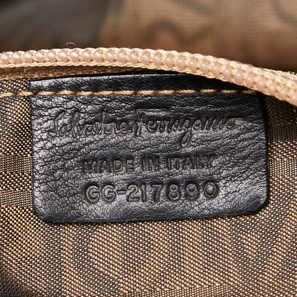 サルヴァトーレフェラガモ ガンチーニ パンチング トートバッグ ショルダーバッグ GG-217890 ブラック レザー レディース Salvatore Ferragamo 【中古】