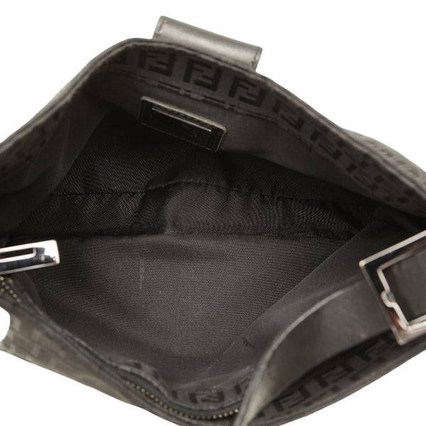 フェンディ ズッカ マンマバケット ハンドバッグ ワンショルダーバッグ ブラック キャンバス レザー レディース FENDI 【中古】