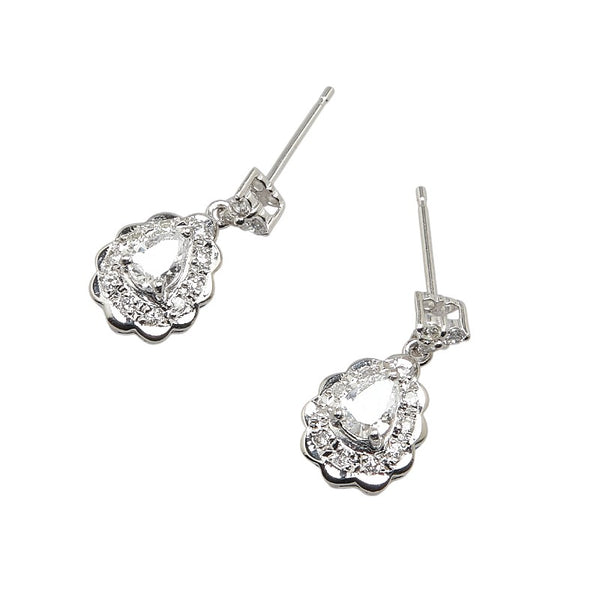 Pt900 プラチナ ダイヤ0.56ct ダイヤ0.32ct ティアドロップ モチーフ スタッド ピアス レディース 【中古】