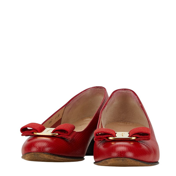サルヴァトーレフェラガモ ヴァラ リボン リザード 型押し パンプス サイズ：7 1/2C レッド ゴールド レザー レディース Salvatore Ferragamo 【中古】
