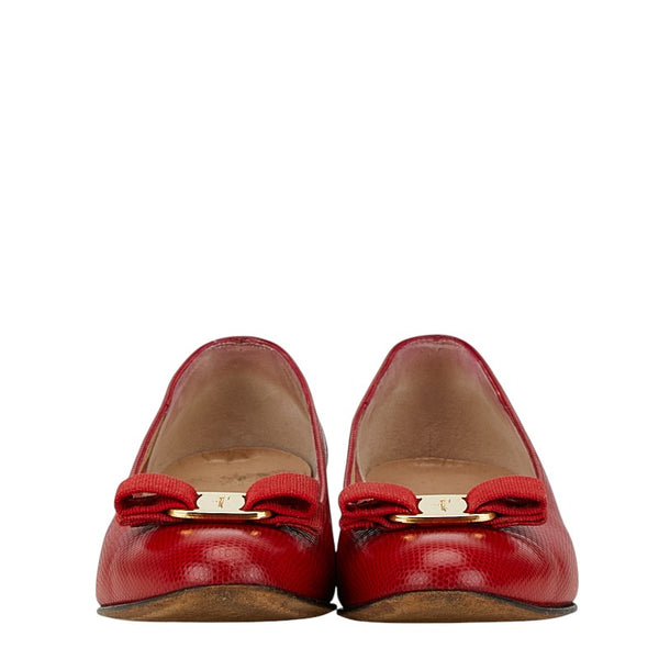 サルヴァトーレフェラガモ ヴァラ リボン リザード 型押し パンプス サイズ：7 1/2C レッド ゴールド レザー レディース Salvatore Ferragamo 【中古】