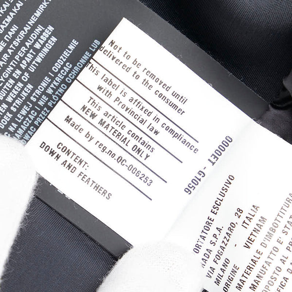 プラダ トライアングルロゴ ダウンジャケット サイズ：38 ブラック ダウン レディース PRADA 【中古】