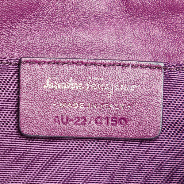 サルヴァトーレフェラガモ ヴァラリボン キルティング 斜め掛け チェーン ショルダーバッグ AU-22 C150 パープル レザー レディース Salvatore Ferragamo 【中古】