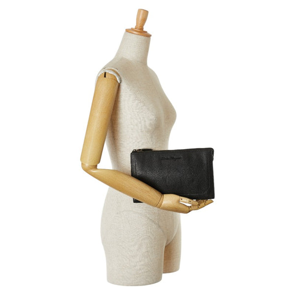 サルヴァトーレフェラガモ クラッチバッグ セカンドバッグ 240859 ブラック レザー レディース Salvatore Ferragamo 【中古】