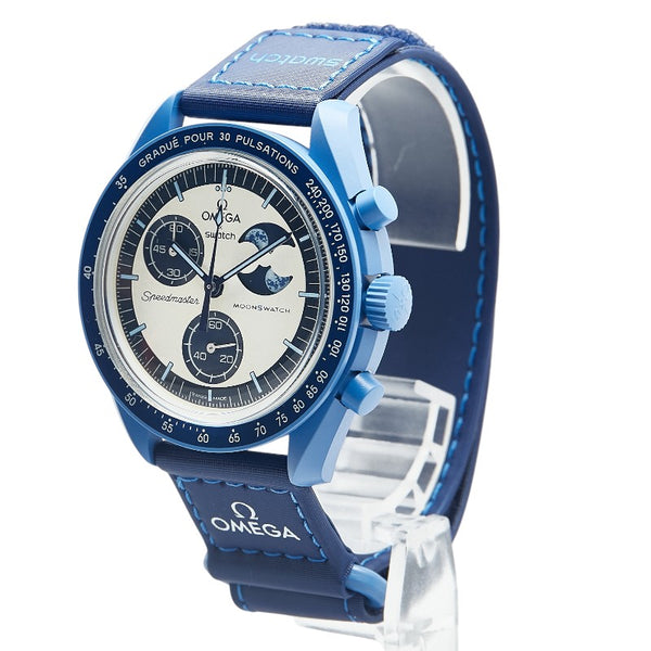 オメガ ×スウォッチ MISSION TO SUPER BLUE MOON ミッション トゥ ザ スーパーブルームーン 腕時計 SO33N700 クオーツ ホワイト文字盤 ナイロン バイオセラミック メンズ OMEGA 【中古】